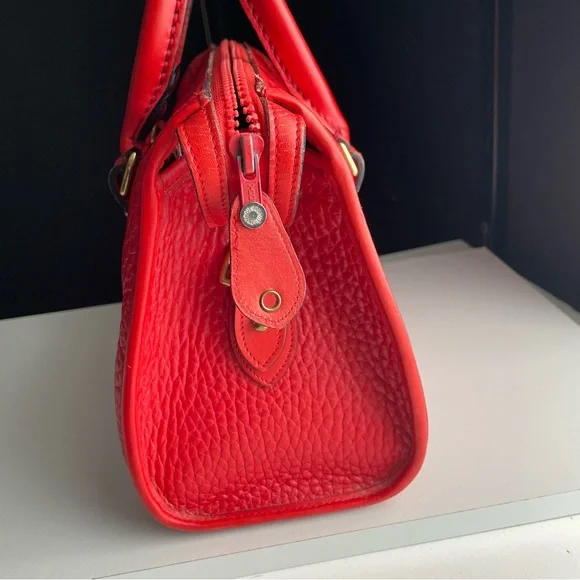 Dooney and Bourke awl Leather Red satchel crossbody bag P29 - Picture 9 of 16
